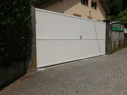 Portail sur mesure à Meylan